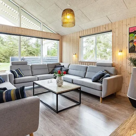 Luxury Retreat In Ålbæk